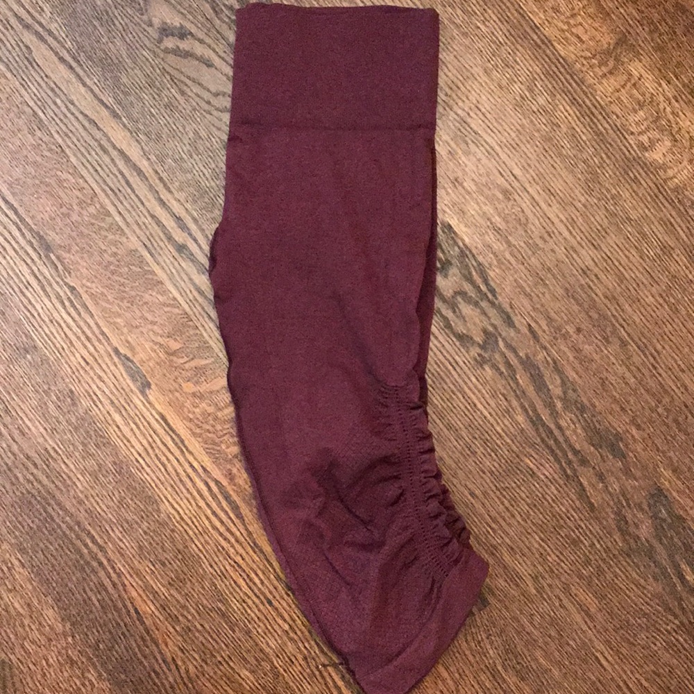 Lululemon In the Flow Crop size 6